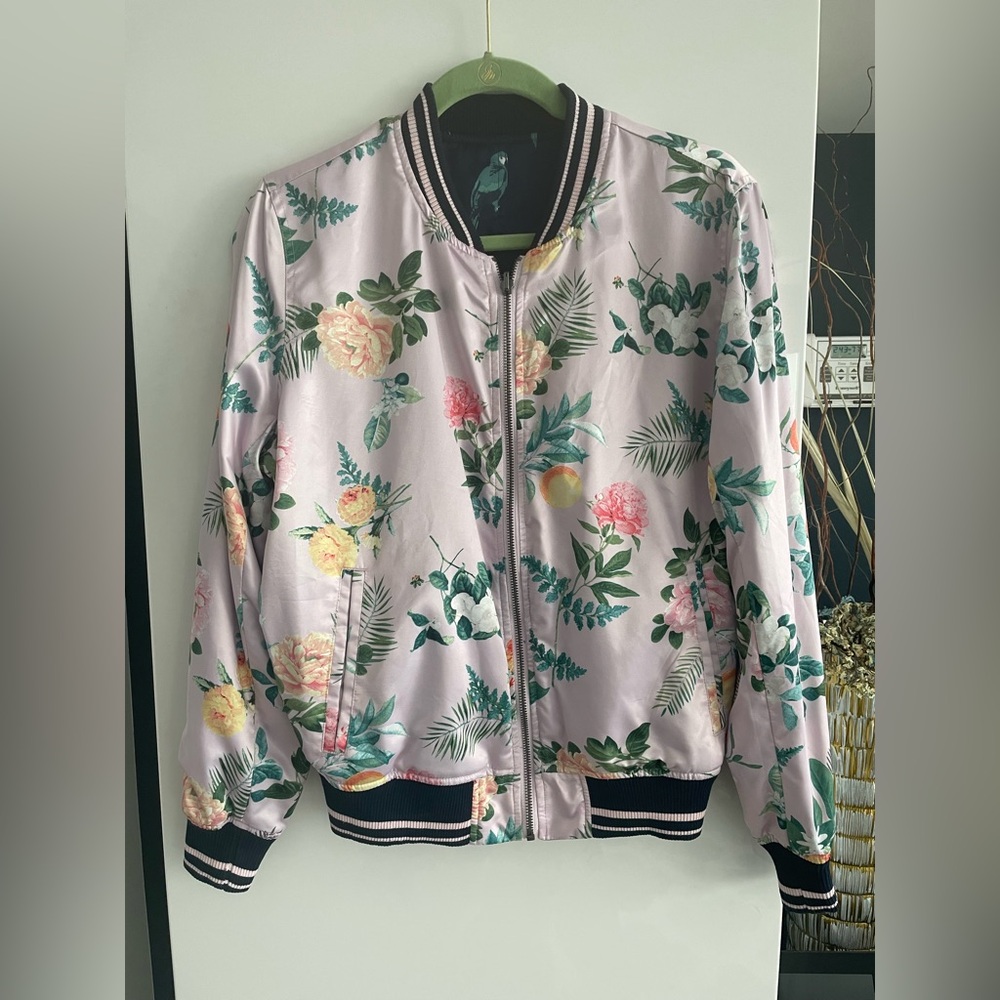American Eagle Reversible Navy Parrot Bird/Floral Satin Bomber Jacket Small